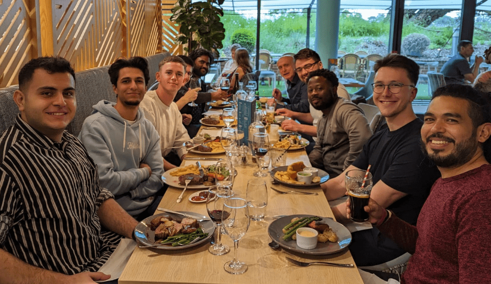 photo of SIT fund members at lunch)